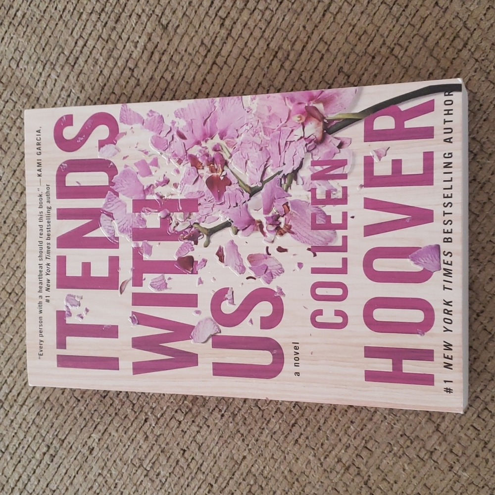 It Ends With Us by Colleen Hoover